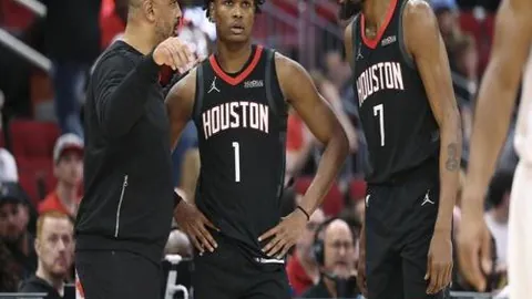 古德温狂砍26分5篮板6助攻5抢断，劉顏誠贡献20分，江苏隊加時逆轉廣州隊，終結對方10連敗！